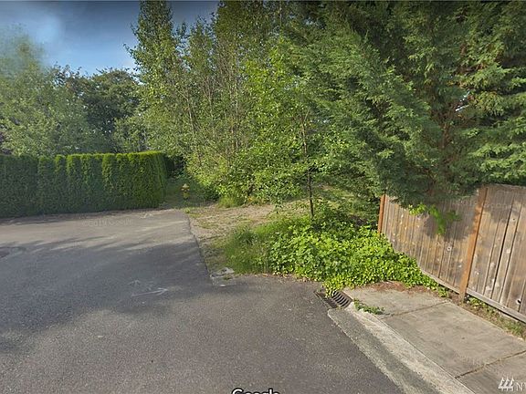 5th image of 23820 NE 1st Pl