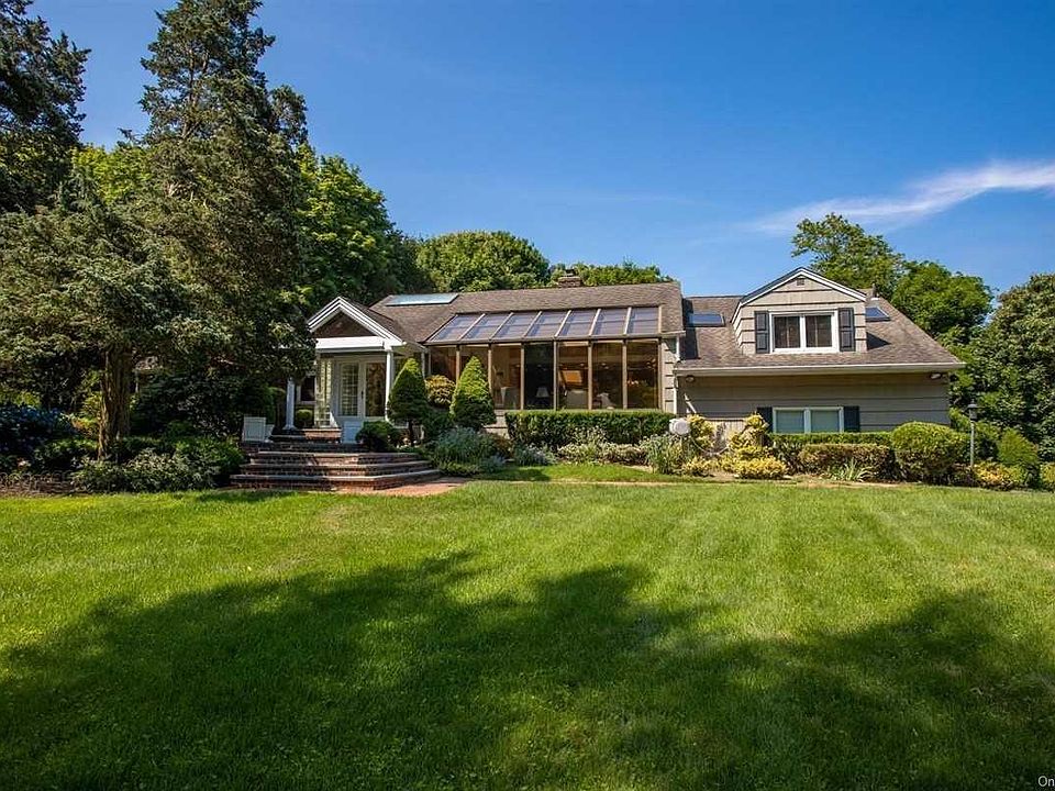 1st image of 7 Wenwood Drive
