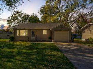 1418 Bigelow Ave, Owatonna, MN 55060