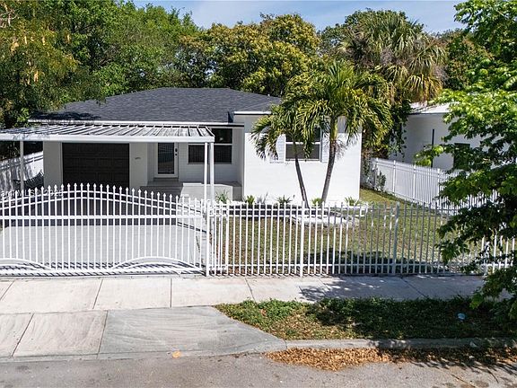 3rd image of 1071 NW 51st St