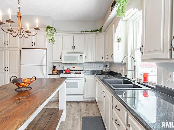 5th image of 307 Catherine St