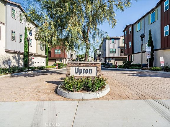 3rd image of 17868 Upton