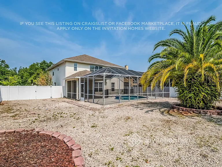 812 Lapoma Way — Photo 20