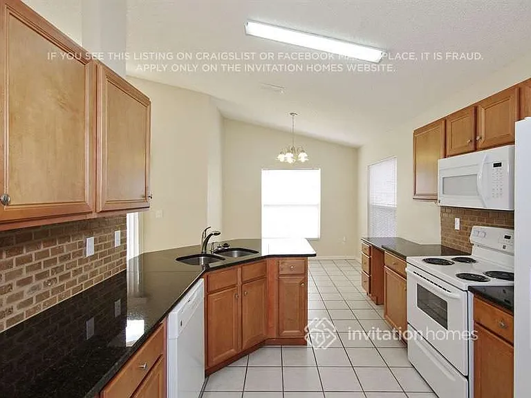 5583 Elizabeth Rose Sq — Photo 11