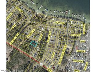 Louise Ave, Elizabethtown, NC 28337