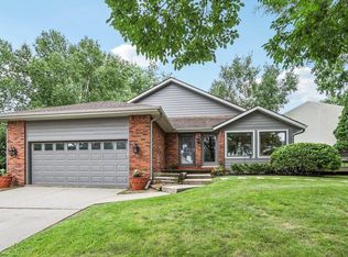 13 Apple Hill Cir, Madison, WI 53717