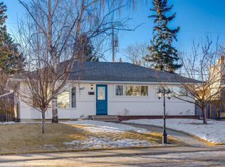 4011 N 25th Ave SW, Calgary, AB T3E 0L7