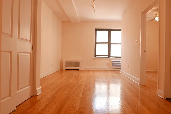 Rented by JK Dansar Corp | media 4