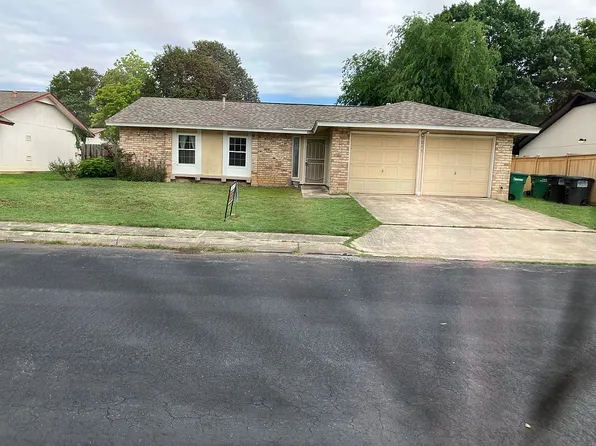 7215 Spring Flower St, San Antonio, TX 78249