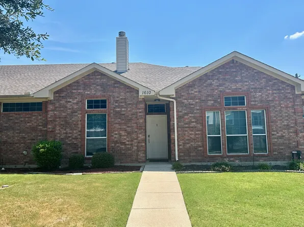 1610 Poinsettia Blvd, Denton, TX 76208