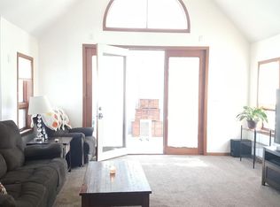 N6525 Aspen Rd, Elkhorn, WI 53121