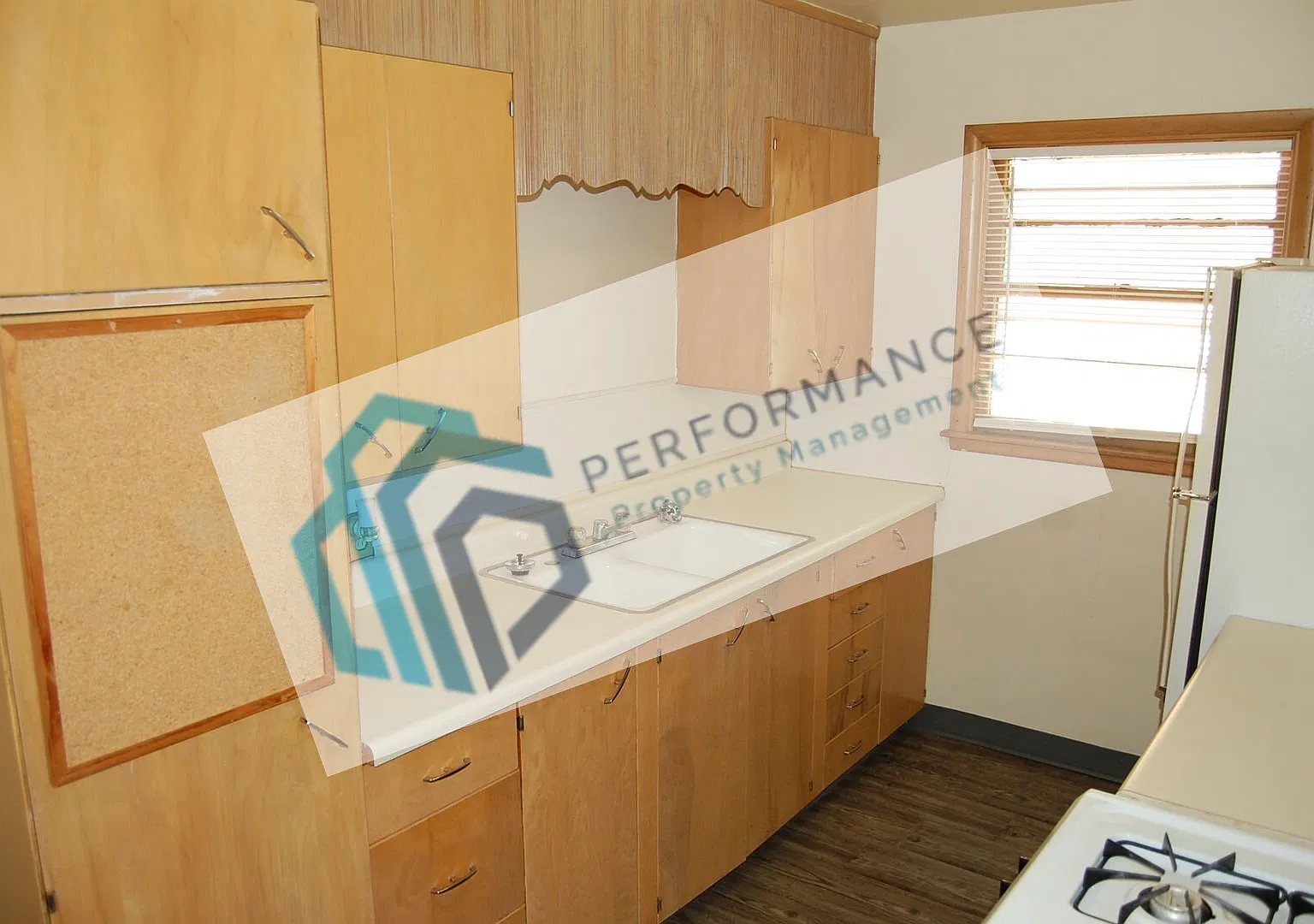Clean & comfortable 2nd floor apartment! — Photo 3