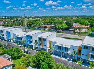 367 NW 50th Pl, Boca Raton, FL 33431