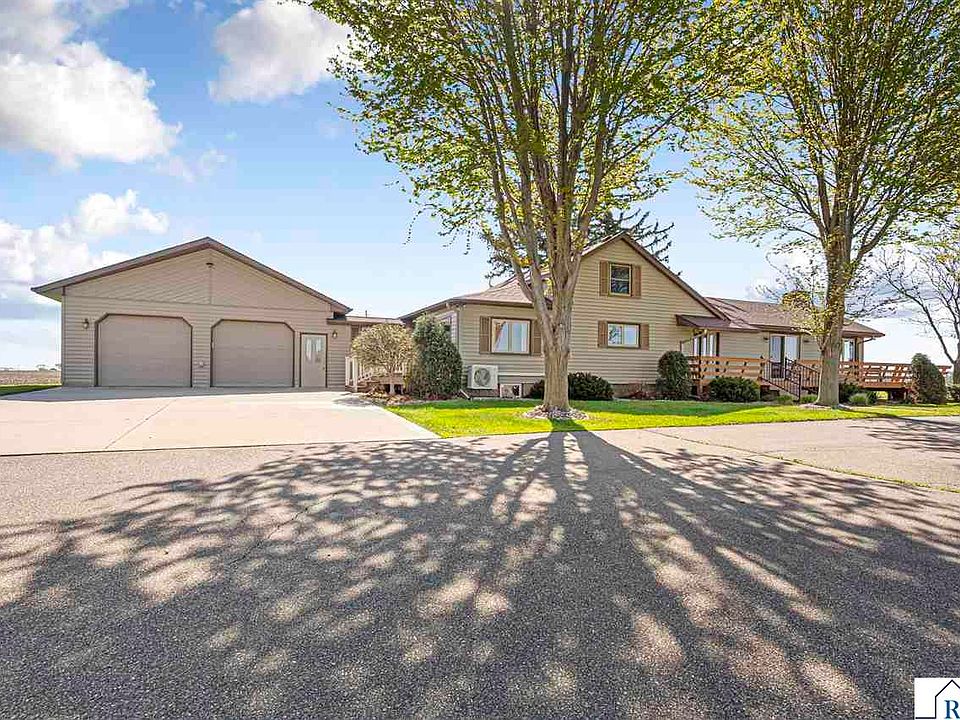 1st image of 49263 461st Ave