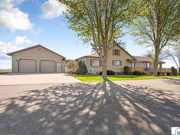 49263 461st Ave, Nicollet, MN 56074
