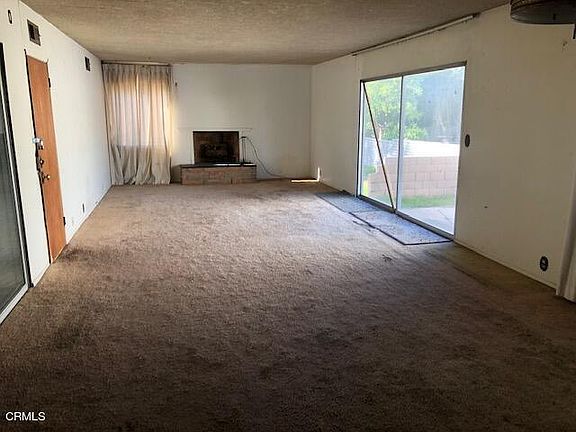 4th image of 1201 N Altadena Dr