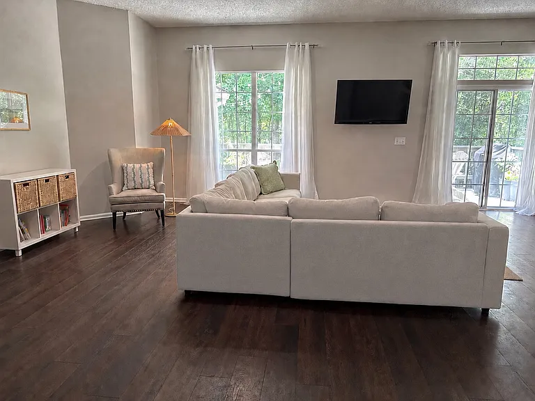 1318 Blue Eagle Way E — Photo 5