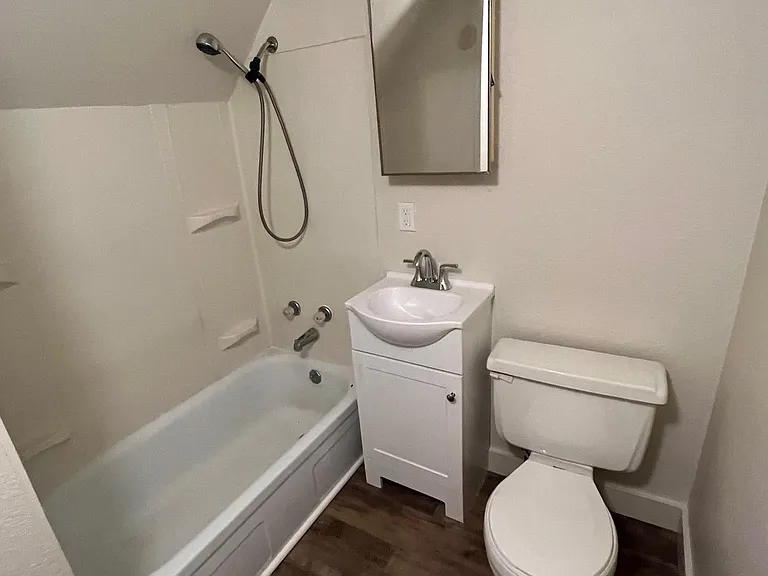 1317 W Augusta Ave #2 — Photo 16