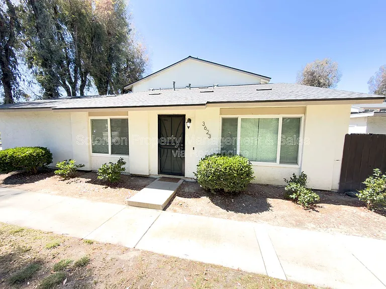 3623 Harbor Crest Way — Photo 3