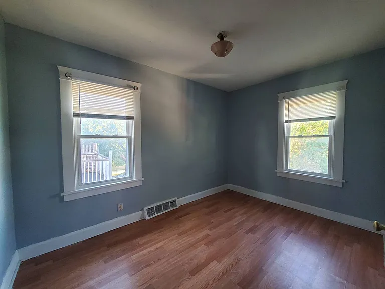 2217 W. 105th St. — Photo 22