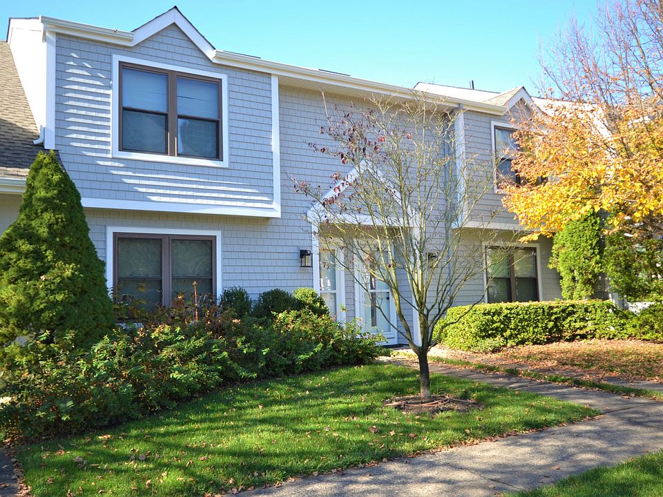 1st image of 50 Hubbard Ln Unit 71