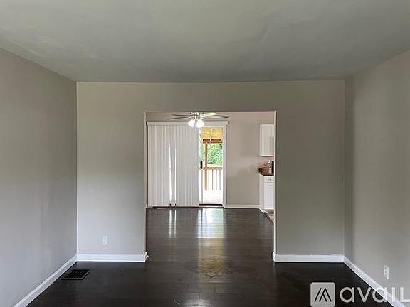 5th image of 6825 Tarawa Dr #1