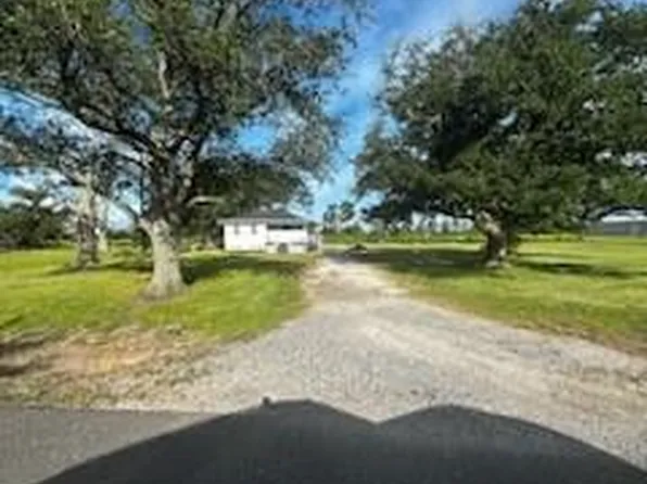 292 Granger Ln, Lake Charles, LA 70607