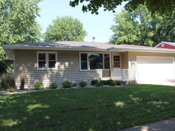 1221 W 7th St, Spencer, IA 51301