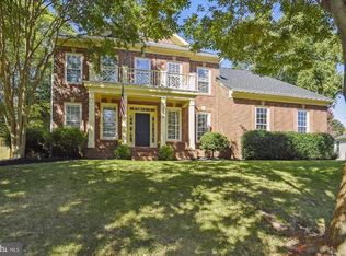 214 Magruder Pl SE, Leesburg, VA 20175