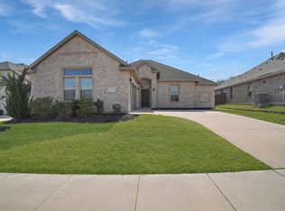 3711 Walnut Ridge Dr, Midlothian, TX 76065