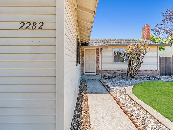 4th image of 2282 Cormorant Dr