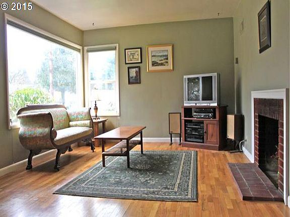 Gorgeous, peaceful living.