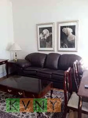 Rented by KVNY Soho | media 34