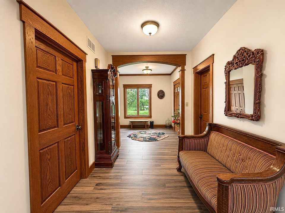 14365 Lawrence Lake Dr, Plymouth, IN 46563 | Zillow