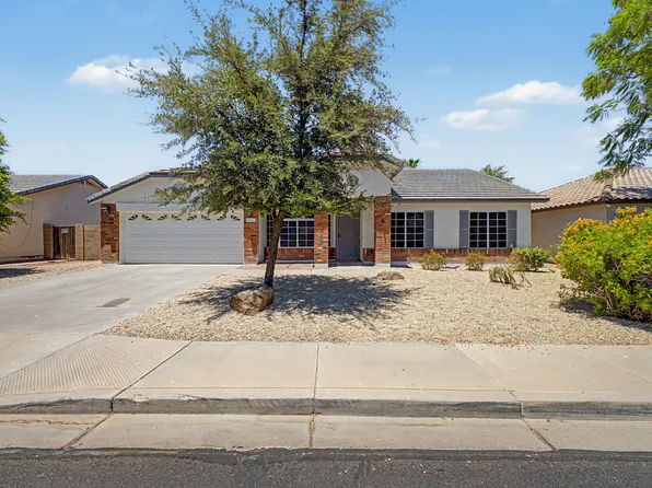 2866 E Toledo Ct, Gilbert, AZ 85295