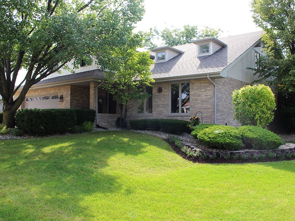 1st image of 12165 W Black Forest Trl