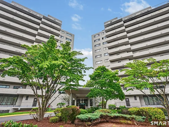 3200 Park Avenue #4C1, Bridgeport, CT 06604
