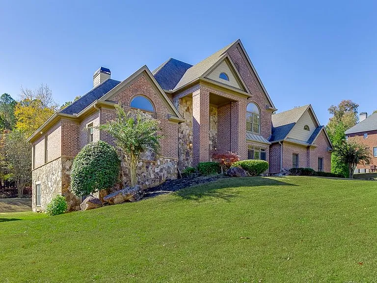 940 Chateau Forest Rd — Photo 75