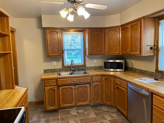 Kitchen (3)_06262021