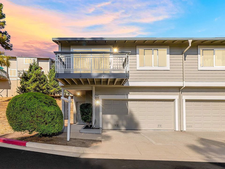 1st image of 25080 Vista Greens Ct