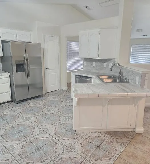 1016 N Summerfield Dr — Photo 5