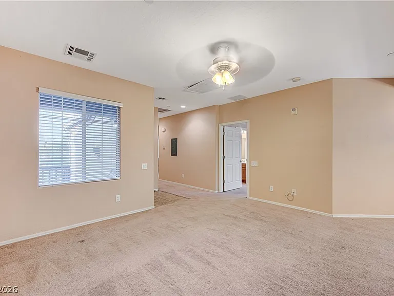 6868 Sky Pointe Dr #2115 — Photo 5