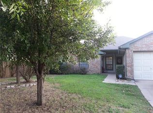 7916 Whitewater Ct, Fort Worth, TX 76123