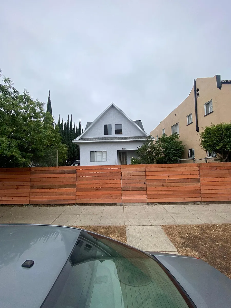 Building Photo - 1755 Pine Ave #A