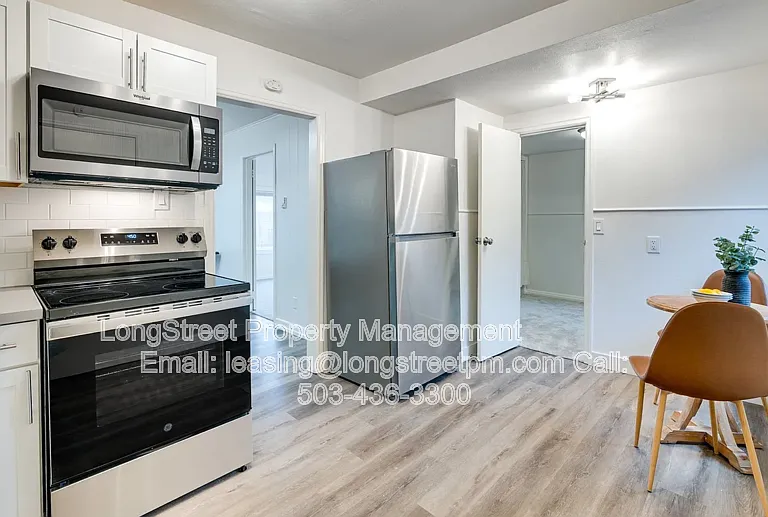 3315 SE 127th Pl #1 — Photo 4