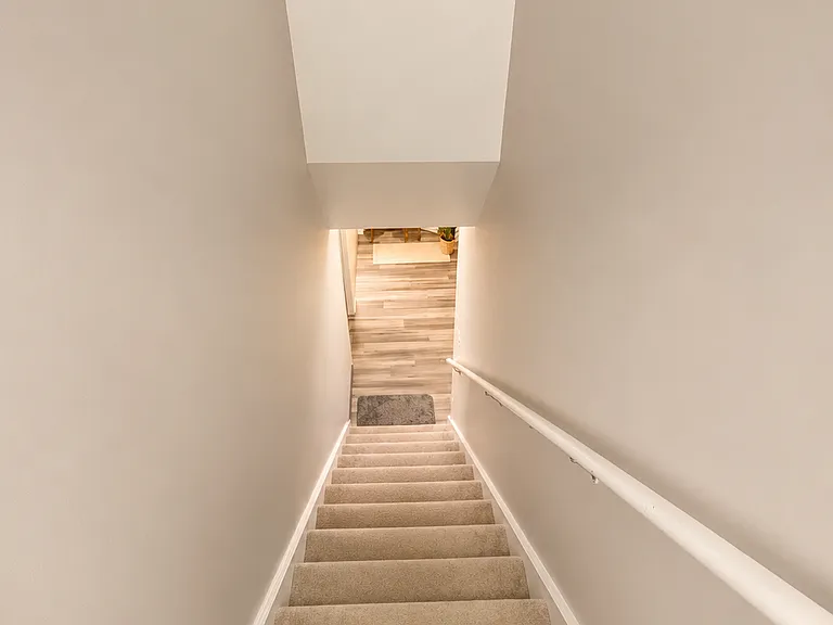 2338 N Circle Dr — Photo 15