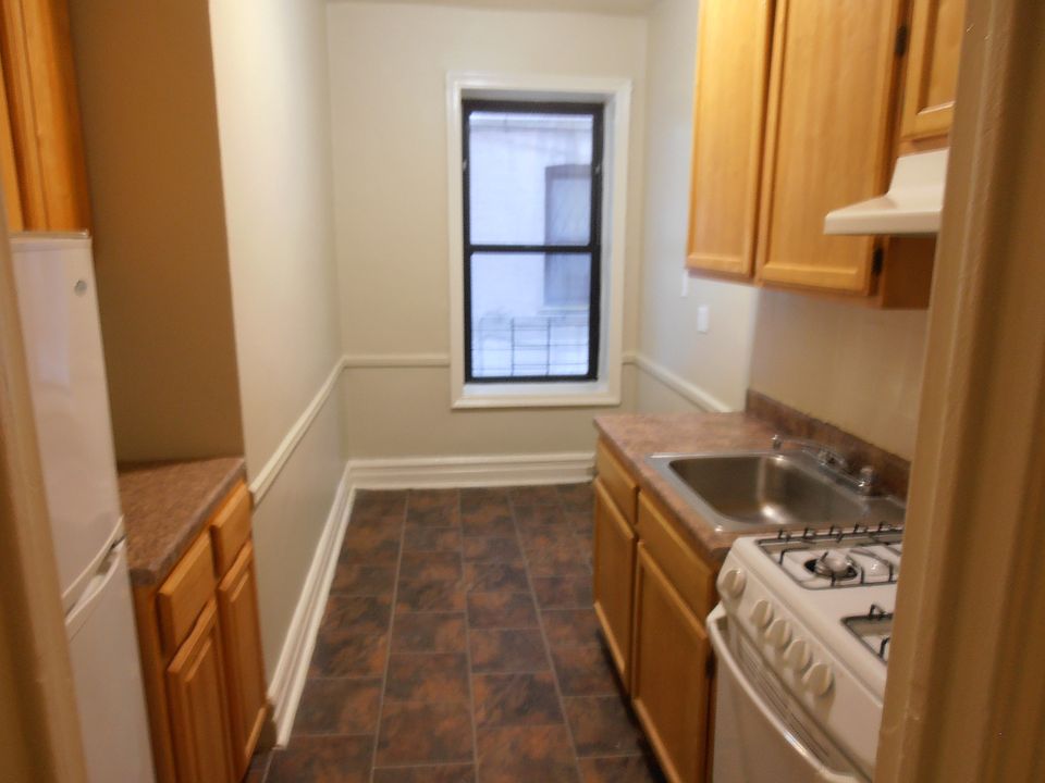 1st image of 68 E 19th St APT 5A