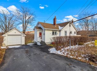 8 Glenridge Crescent, St. John's, NL A1A1T5