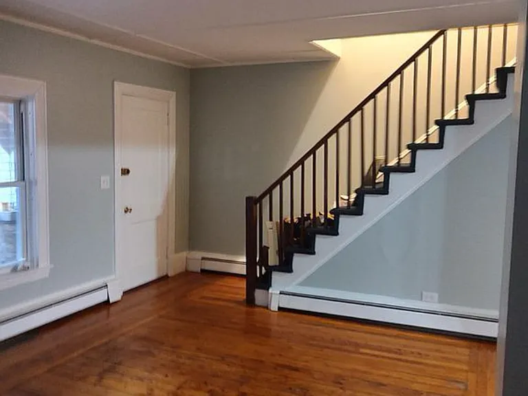 1393 Hooksett Rd — Photo 12