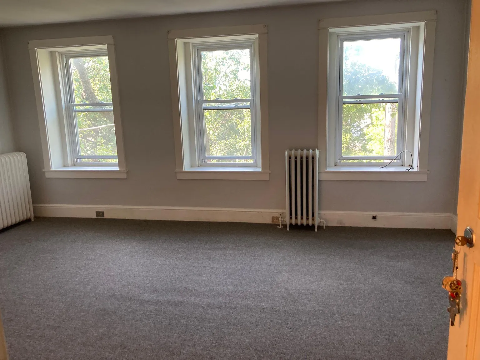 412 E Orange St — Photo 1